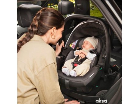 CHICCO Kory i-Size auto sedište za bebe 40-80cm - Black